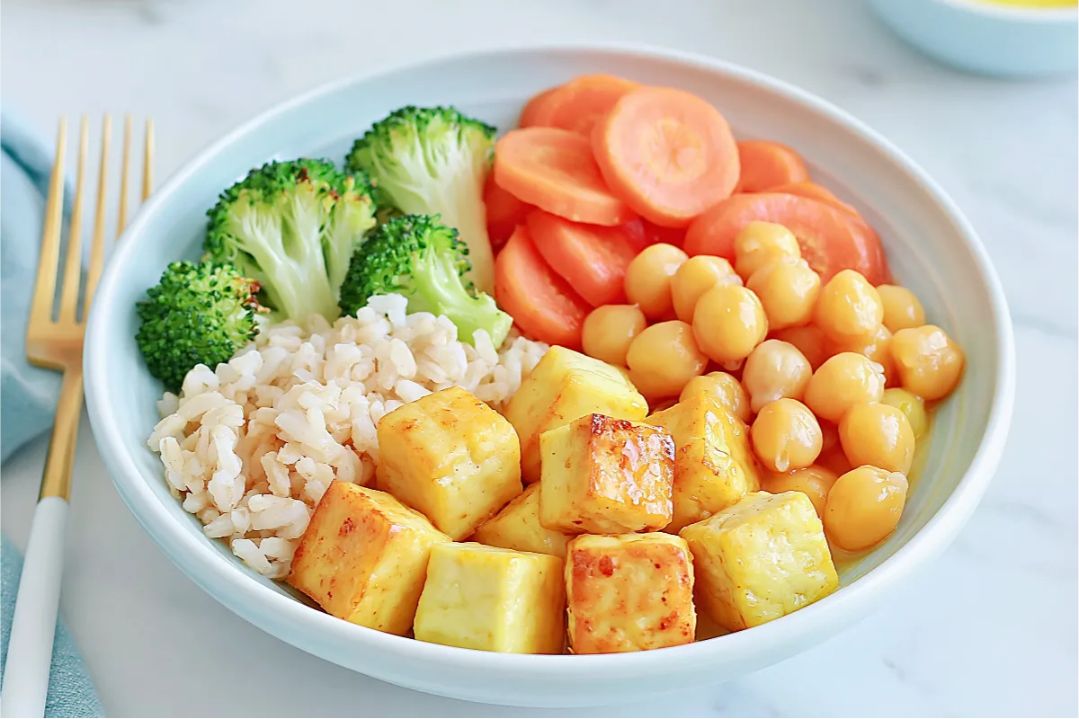 Tofu & Vegetable Buddha Bowl